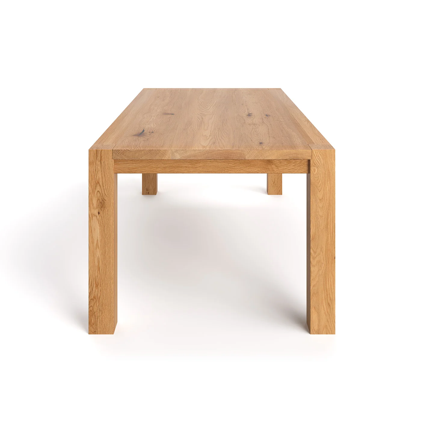 Klassischer Gustaw-Tisch aus Massivholz